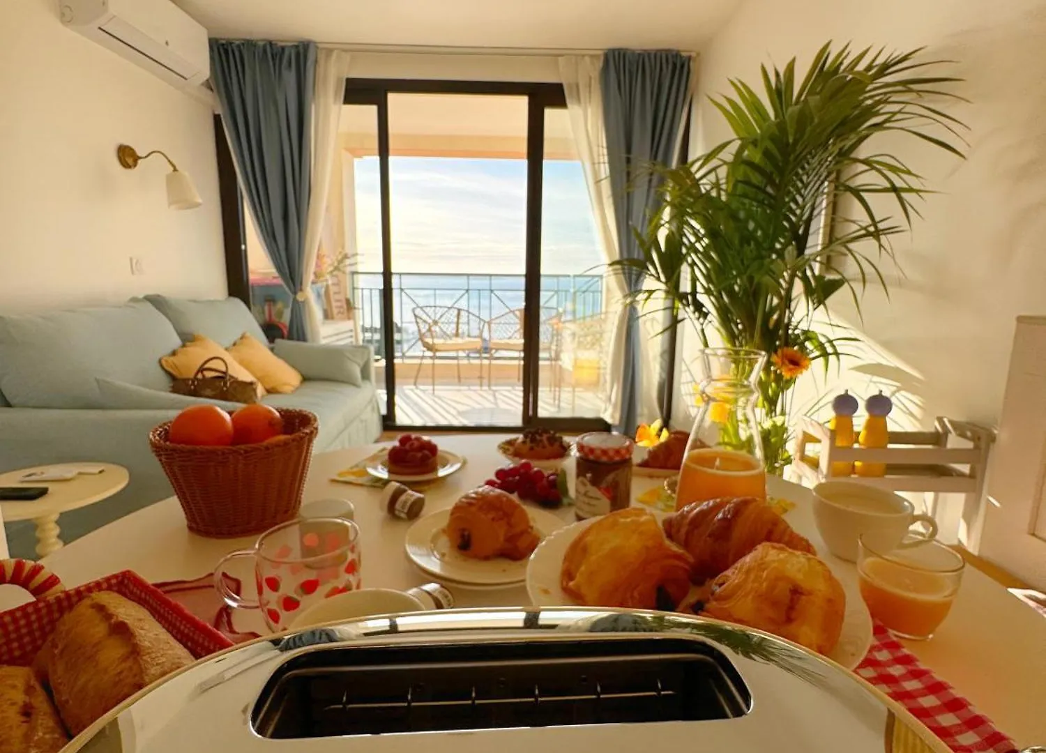 Vue Mer Imprenable, Piscine A Debordement - Cannes