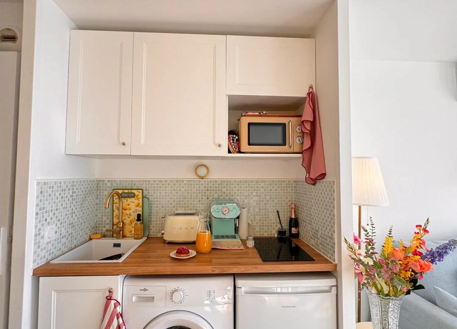 Apartamento Vue Mer Imprenable, Piscine A Debordement - Cannes